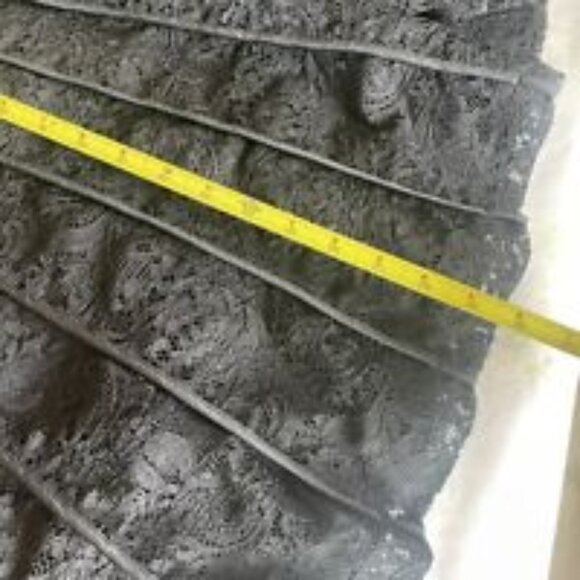 NWT Ann Taylor Black Lace Overlay Corset Look A-Line Dress Women's size 10 - Picture 16 of 16